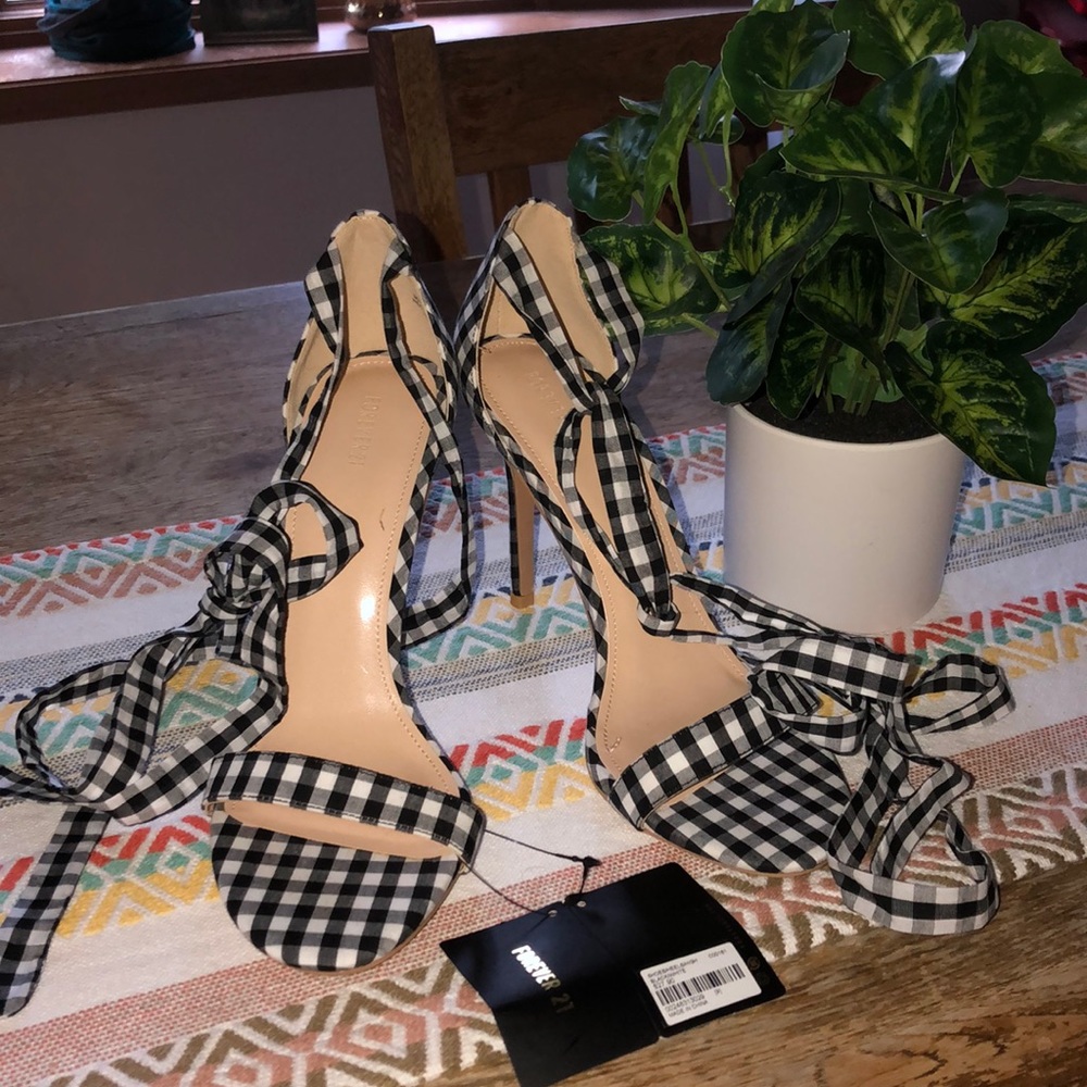 Gingham heels